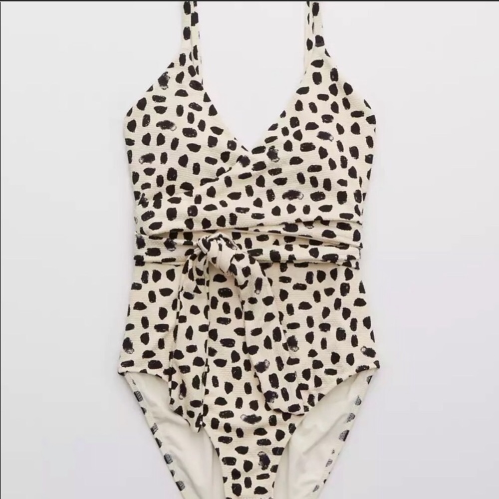 Aerie Wrap Swimsuit NWT Medium Tall